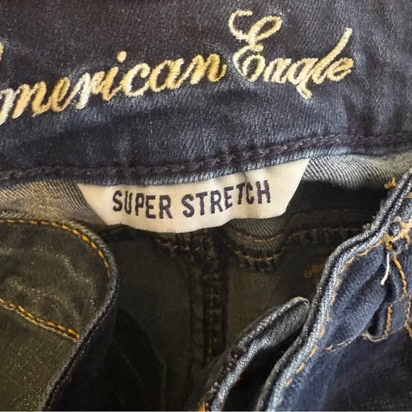 💙American Eagle Blue Jeggings with Distressed Details - Picture 5 of 7